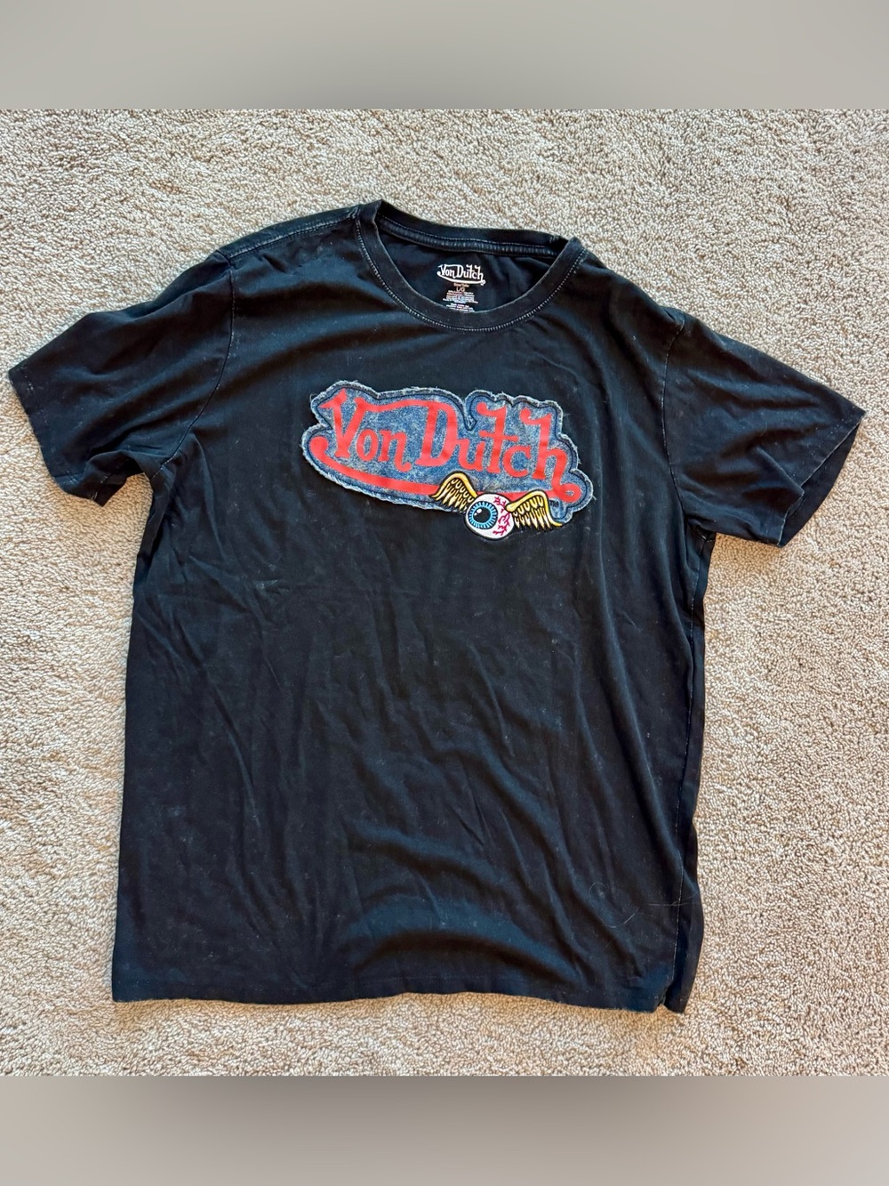 Von Dutch Men’s Large Black T-Shirt Distressed Denim Logo Winged Eye Y2K. NWT